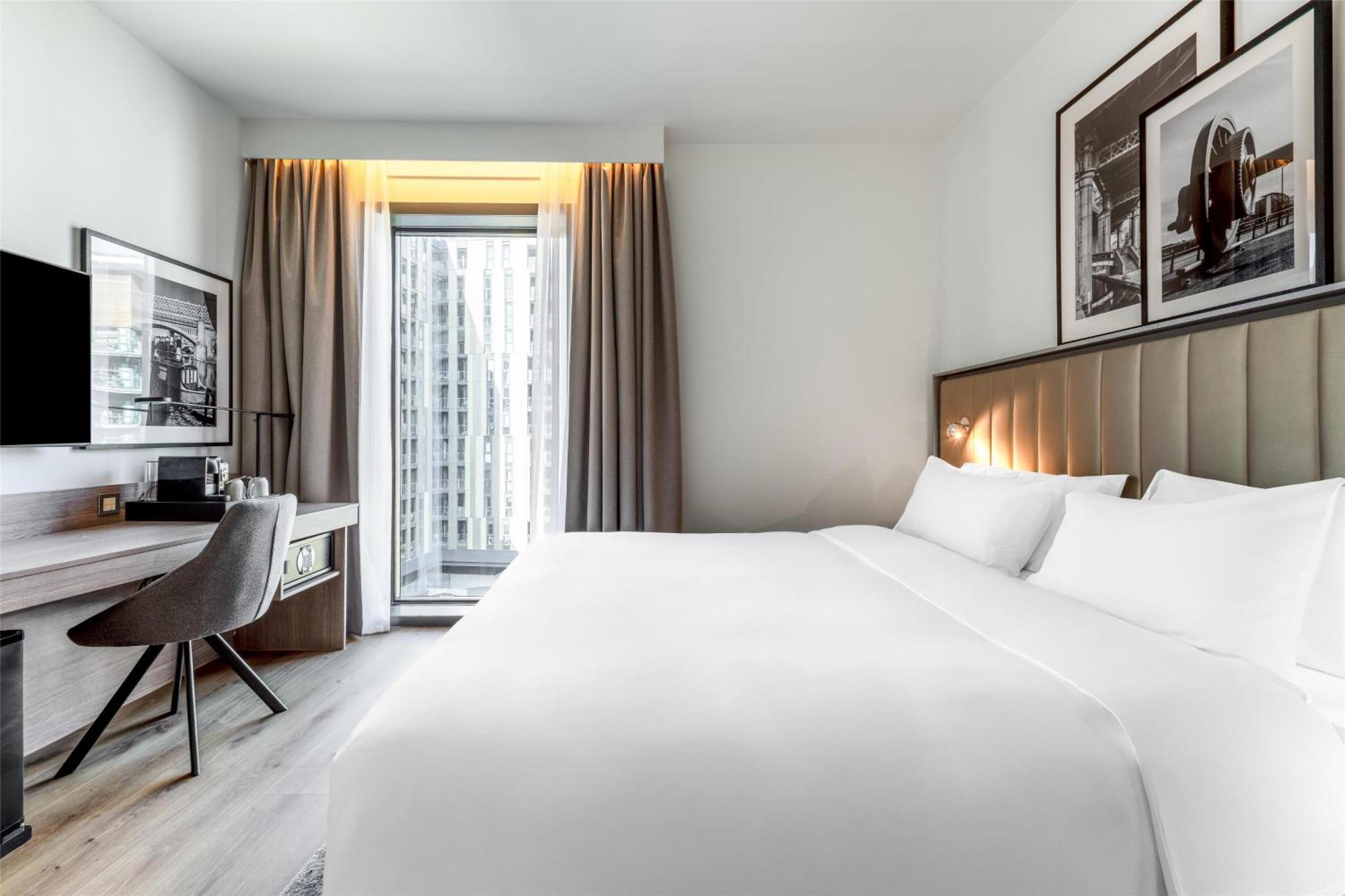 Hotel Radisson Centre, A Verified Net Zero