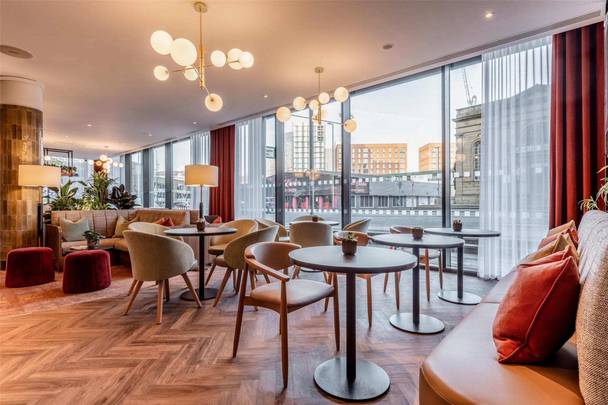 Radisson Centre, A Verified Net Zero Hotel Manchester